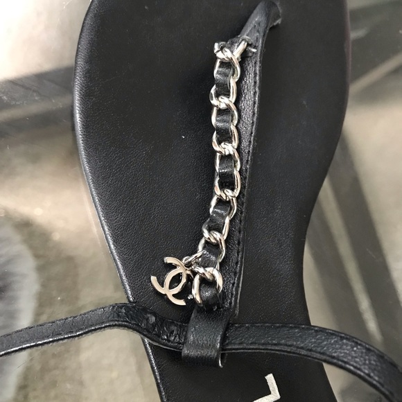 🎈CHANEL 🎈Braided CC Logo Thong Sandals size 38 - Picture 6 of 7